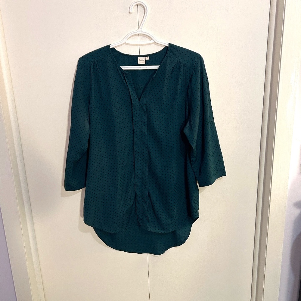 Twik Size M Emerald Green with Polka Dot Pattern Blouse